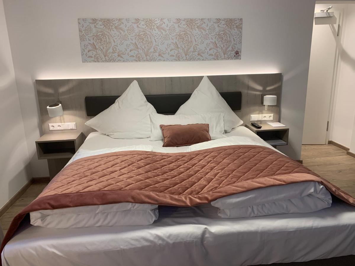 Отель Boutique Rose 3*